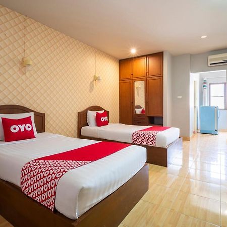 Oyo 663 Green Beach Room Pattaya Exterior photo
