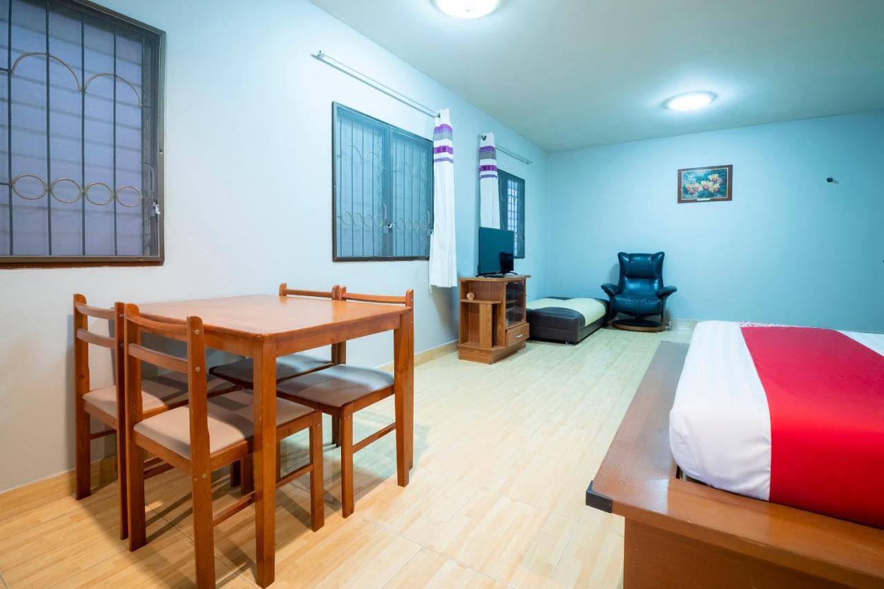 Oyo 663 Green Beach Room Pattaya Exterior photo
