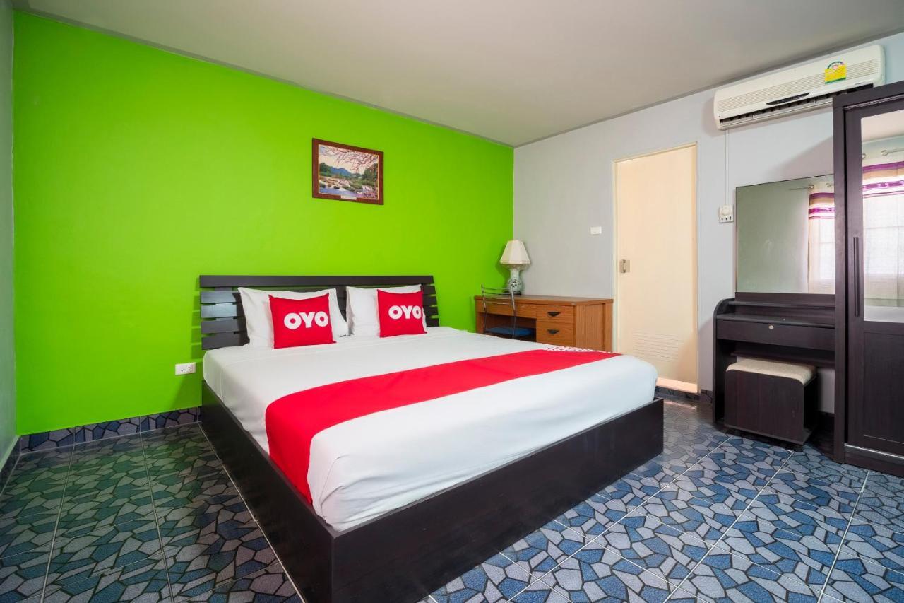 Oyo 663 Green Beach Room Pattaya Exterior photo